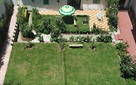 Garden Cottages